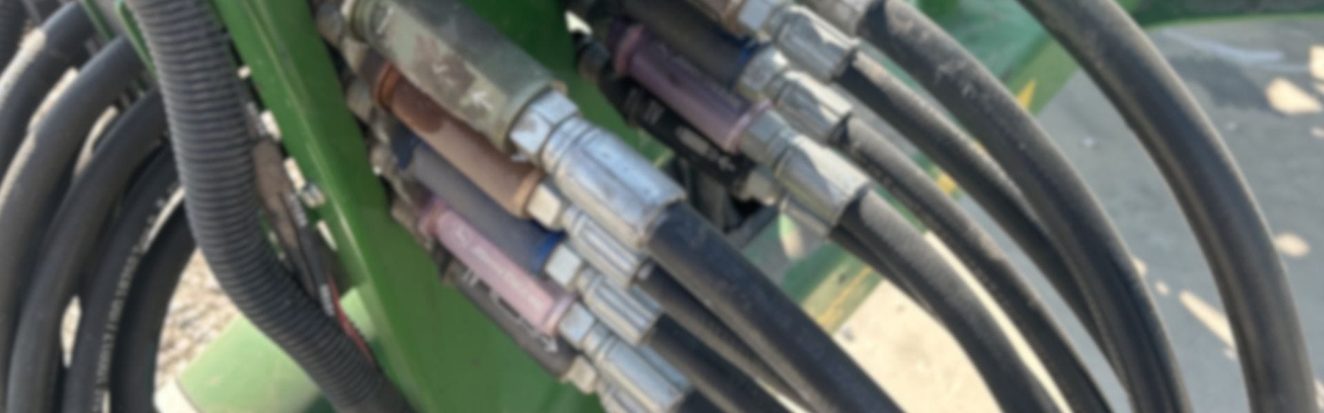 How Extreme Heat Impacts Hydraulic Hose Performance banner