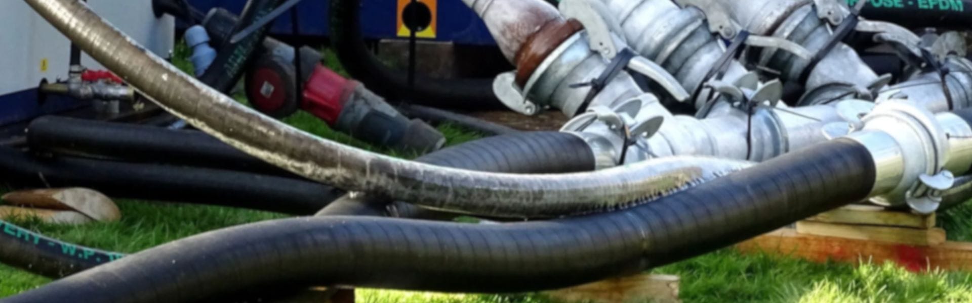 Suction vs. Discharge Hose banner