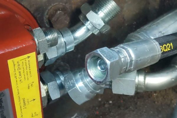 Safe Hydraulic Hose Assembly