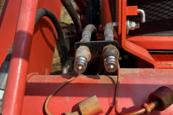 Quick Couplings Under Pressure