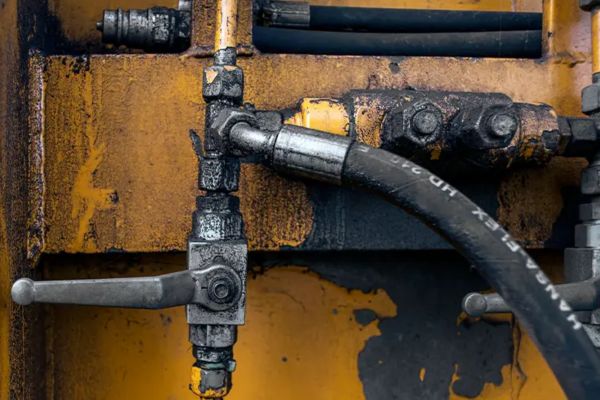 Corrosion-Resistant One Piece Fittings in Mining
