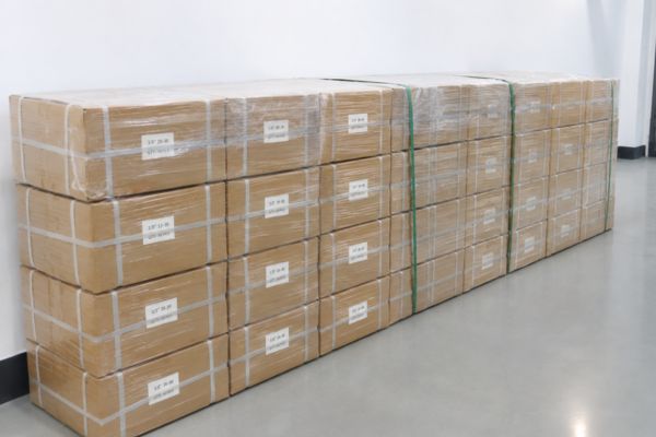 Packing and stock