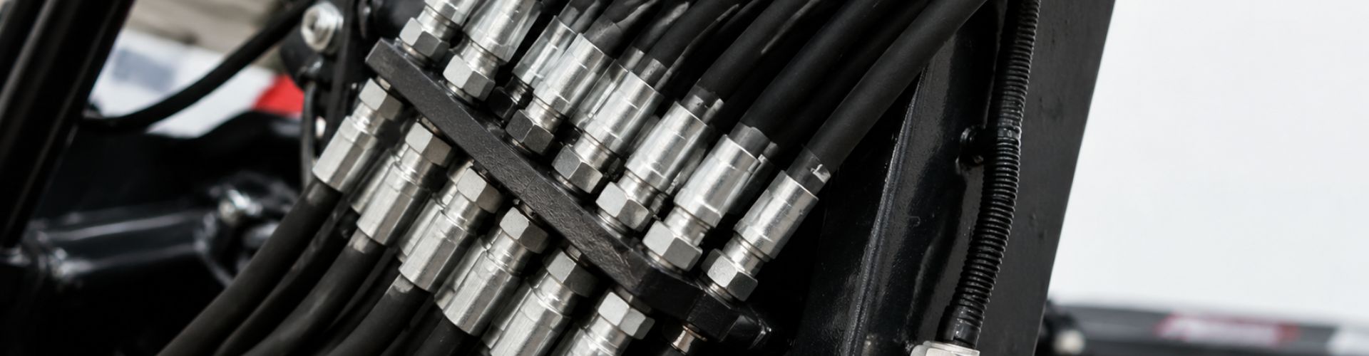 How Predictable Replenishment Supports One-Piece Fittings