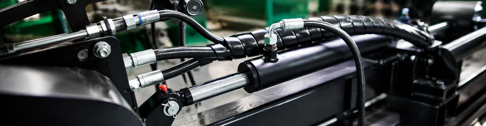 Stainless Steel vs Carbon Steel One-Piece Fittings: How to Choose
