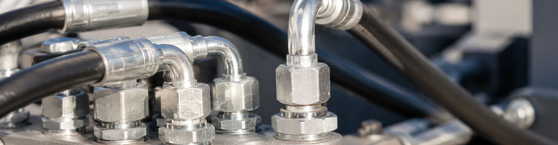 Why a Reliable One-Piece Fitting Supplier Helps Hose Shops