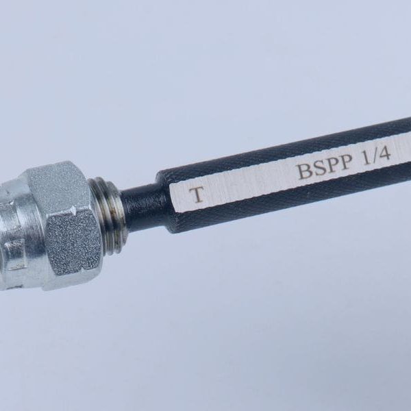 7 Simple Steps for Identifying Hydraulic Fittings Correctly banner
