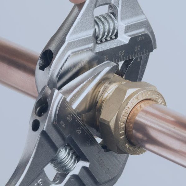 Compression Fitting vs Union banner