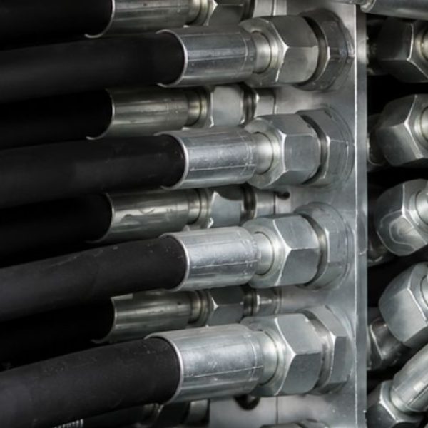 How One-Piece Fitting Supply Expands Hose Shop Capacity