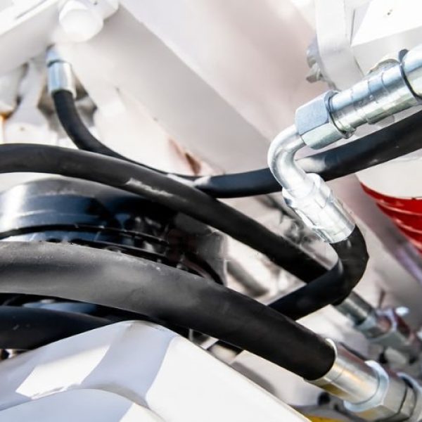 How Stem Serrations Work in One-Piece Hose Fittings
