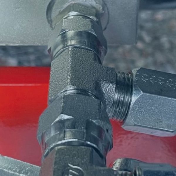 How to Choose Between Braided and Spiral Hydraulic Hoses