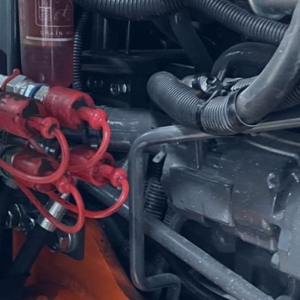 How to Install Hydraulic Quick Coupler banner
