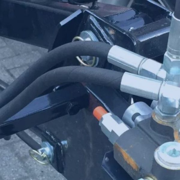 What’s the Best Way to Support Hydraulic Hoses Securely banner