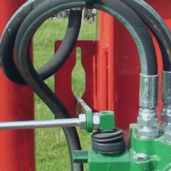 Why Hydraulic Hoses Age and How to Prevent It